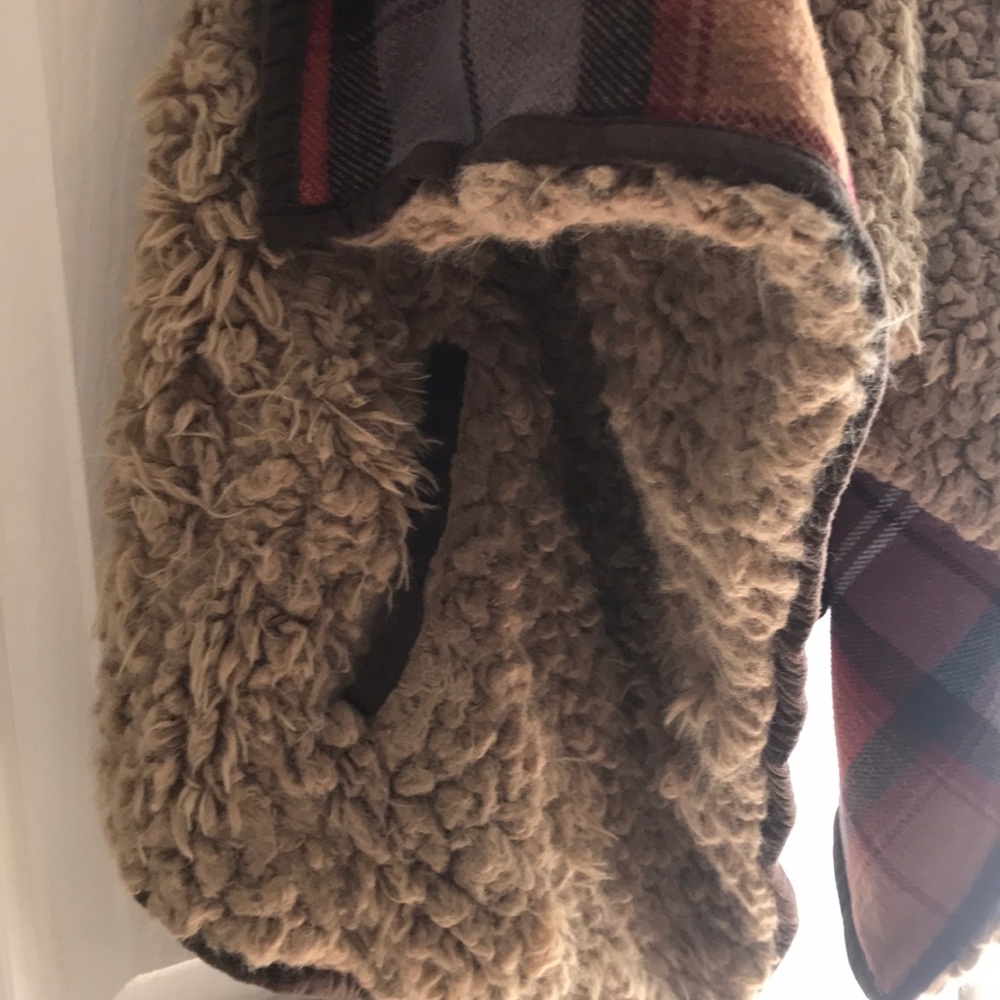 Reversible Vest - Picture 5 of 5